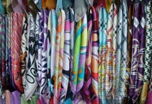 仿絲小方巾,花形上100種,量大價更優_二手設備轉讓_世界工廠網中國產品信息庫